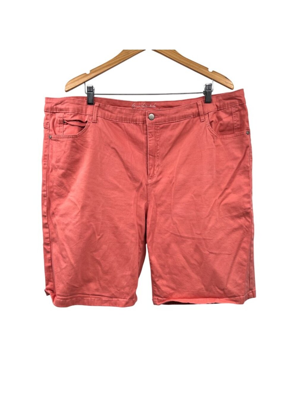 Gloria Vanderbilt Womens Bermuda Shorts Slimming Coral Size 22E